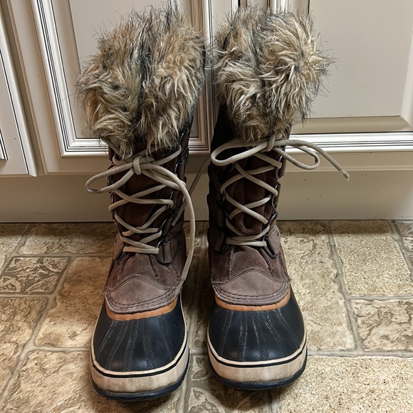 Sorel Joan of Artic boots - Picture 3 of 7